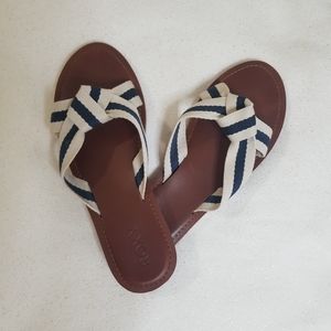 Roxy Nautical Slides Sz 9.5